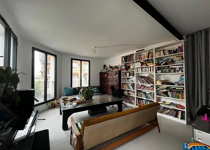Un Appartement Parisien Atypique - An Atypical Parisian Appartment